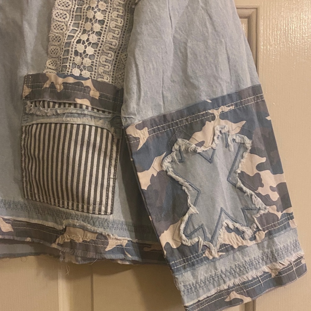 Nwot Pol Patchwork Denim Jacket, Size M - image 5